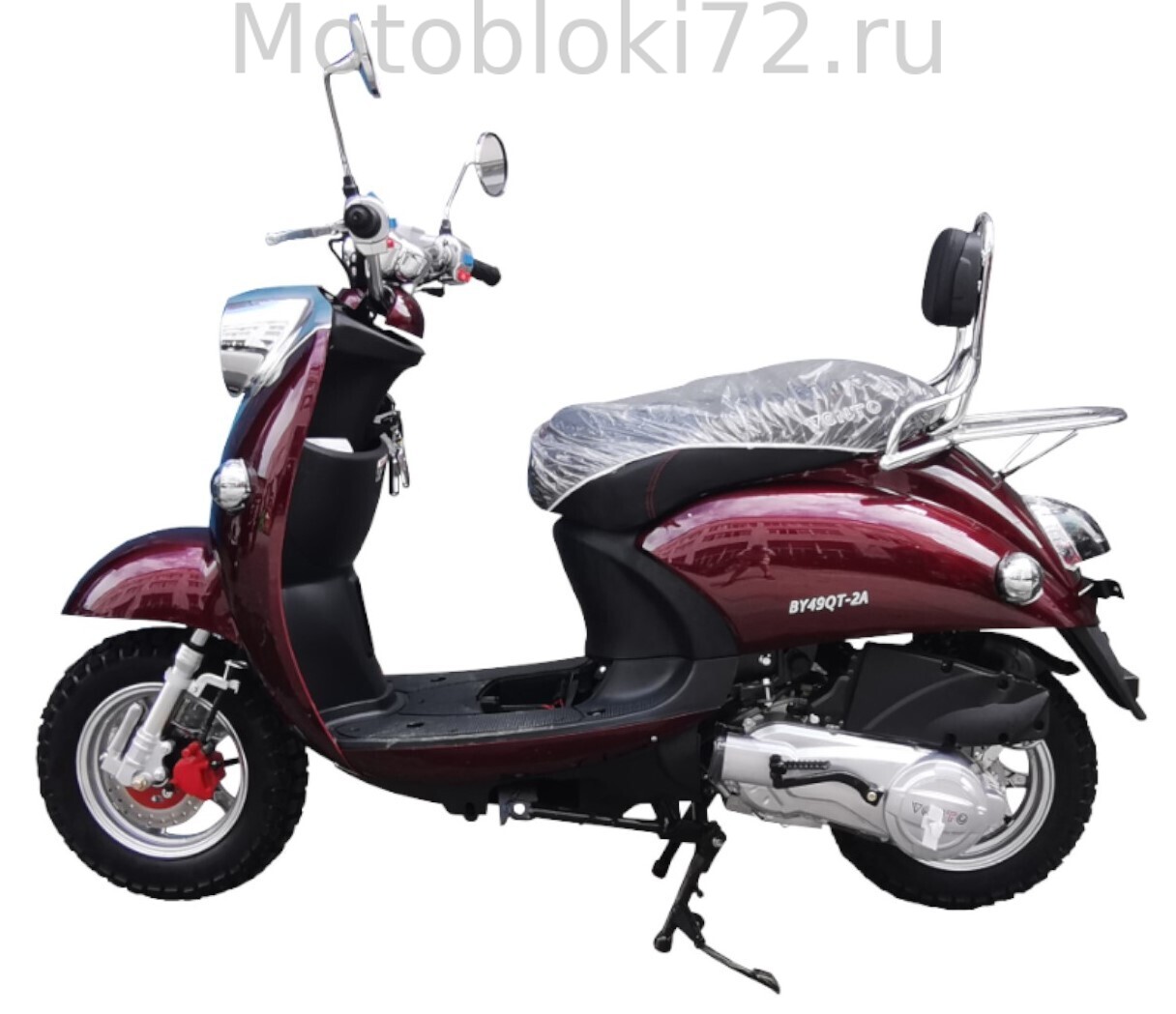 Скутер VENTO RETRO СЕРИЯ N1500 (150(49) куб.см.) вишневый/реплика Yamaha Vino (защитный чехол, держатель для телефона, USB разъем)